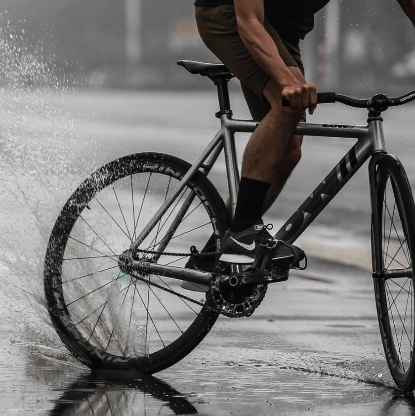 Скиддинг на велосипеде