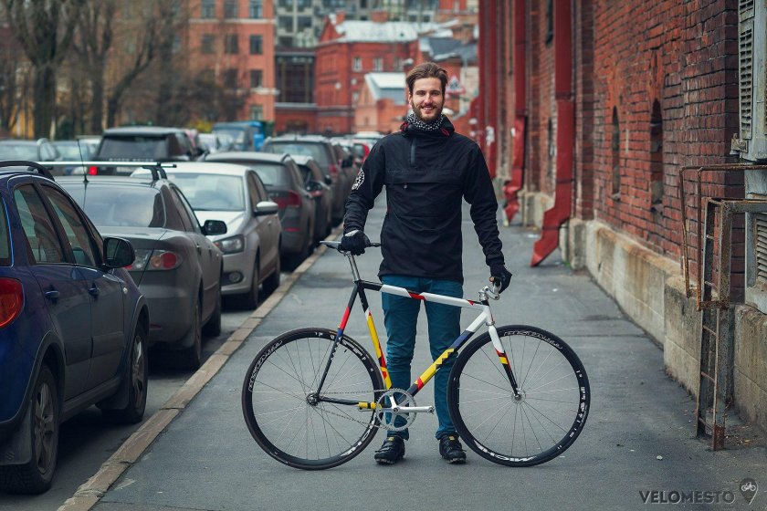 Фикс Гир велосипед