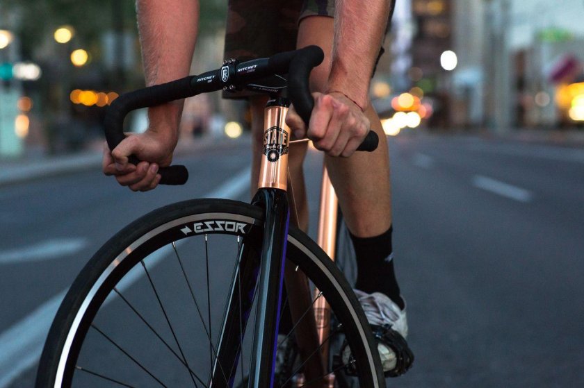 Фикс велосипед