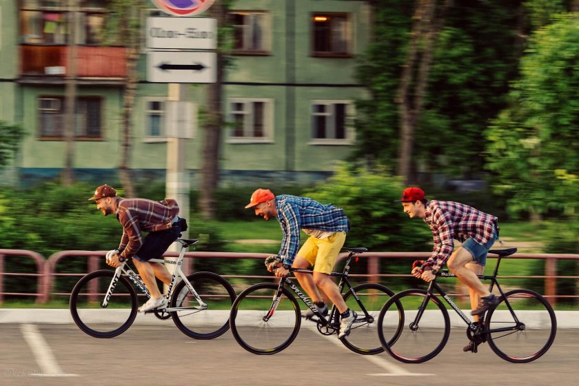 Пассажир на велосипеде