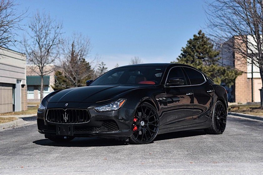 Maserati Ghibli Black