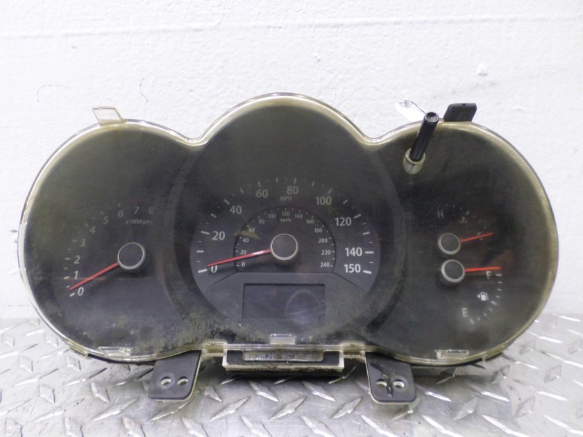 Панель приборов Киа Соренто 2 хм