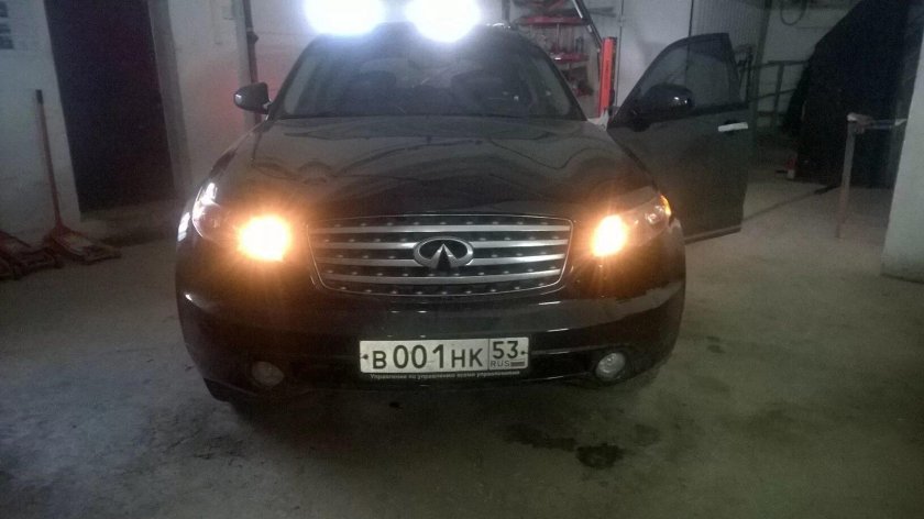 Фары Инфинити фх35
