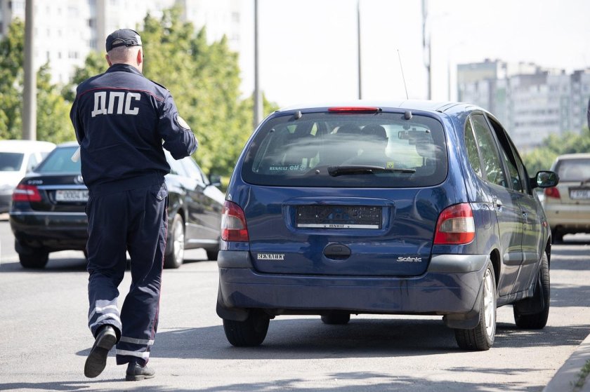 Штраф за езду без номеров