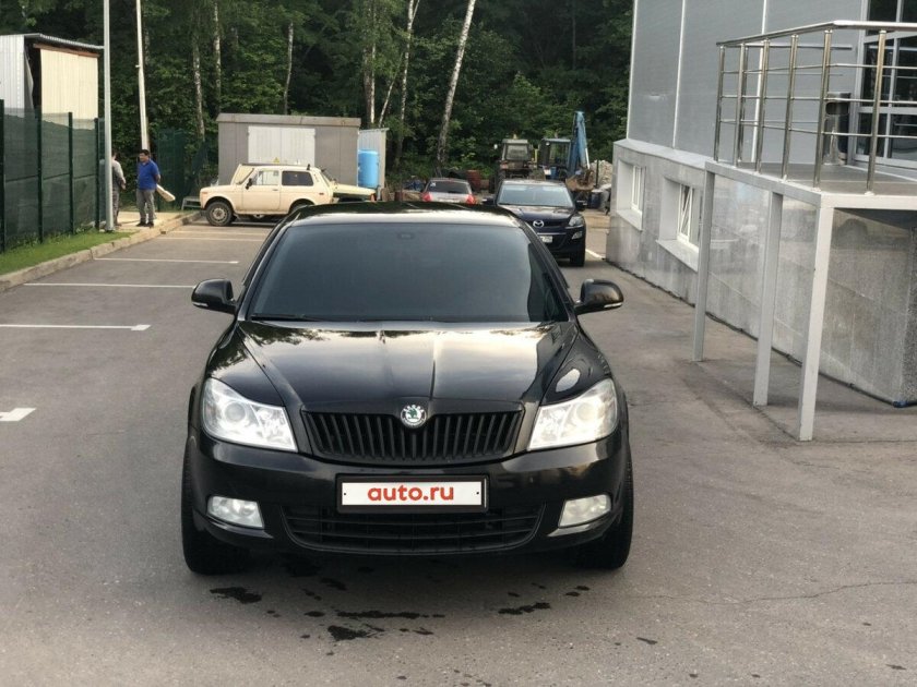Skoda Octavia a5 черная
