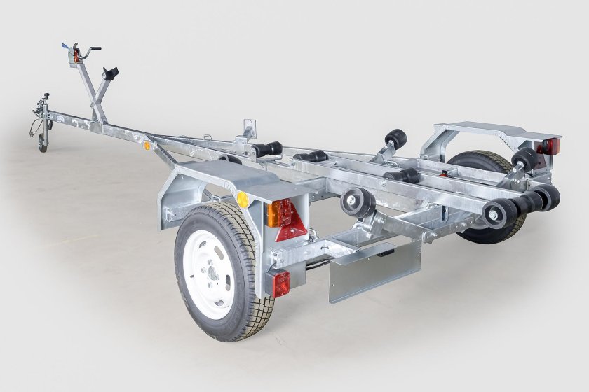 Лодочный прицеп лав 81014