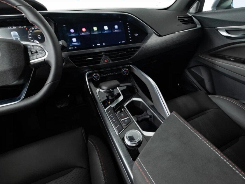 Geely Tugella flagship 2.0t (238 HP) 8at 4wd