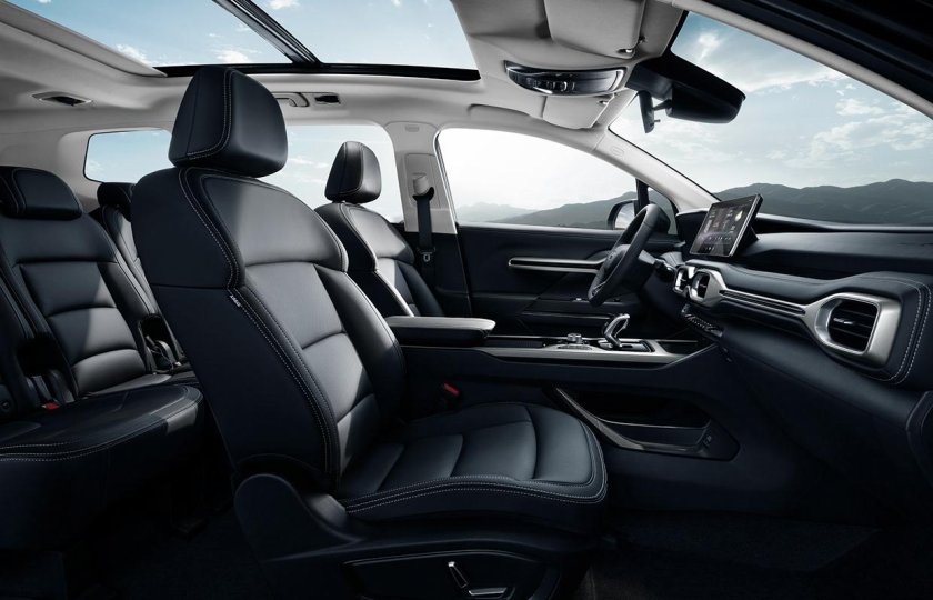 Geely Tugela 2021 салон
