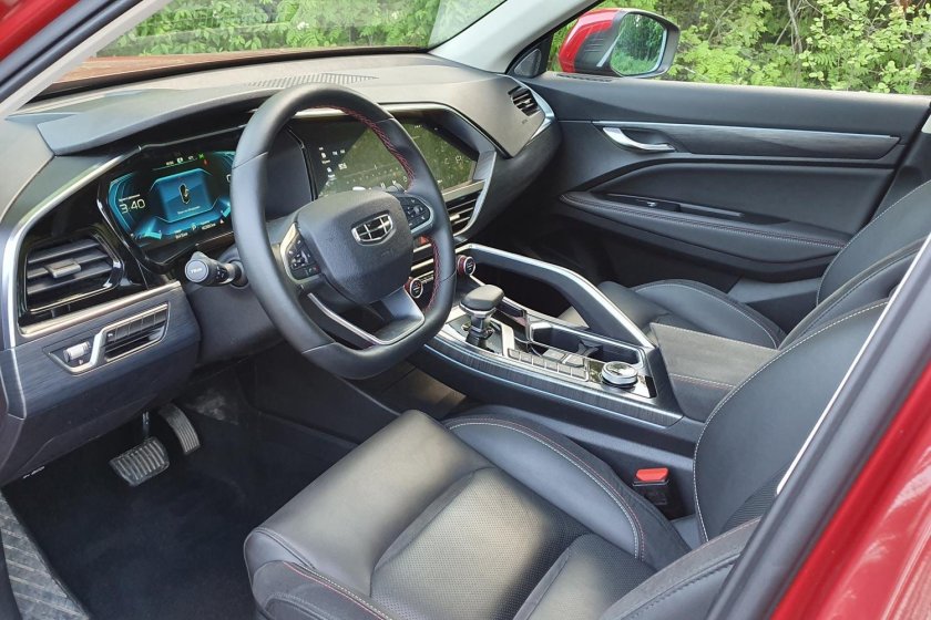 Фото салона Джили Мондоро