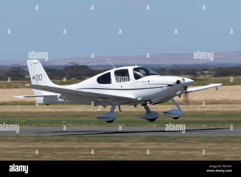 Cirrus sr22