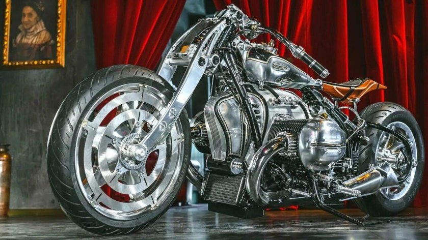 Мотоцикл БМВ чоппер