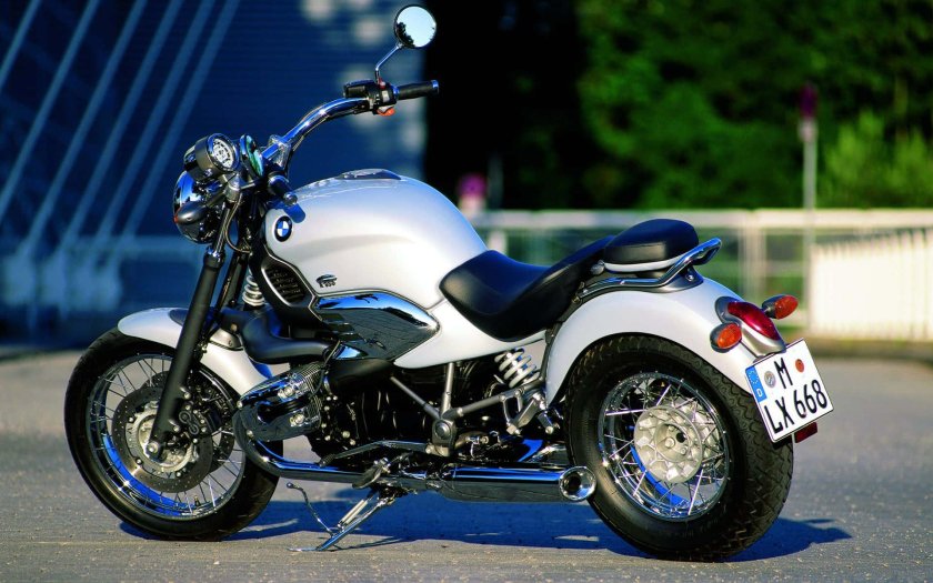 BMW r1200c