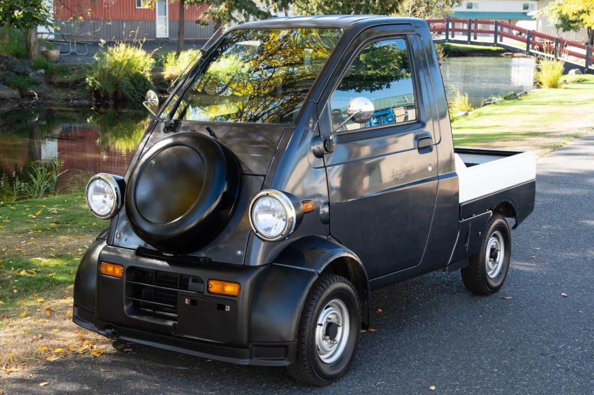 Daihatsu midget II