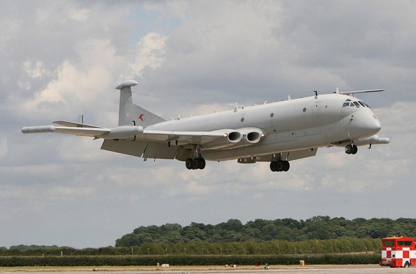 Hawker Siddeley Nimrod r1