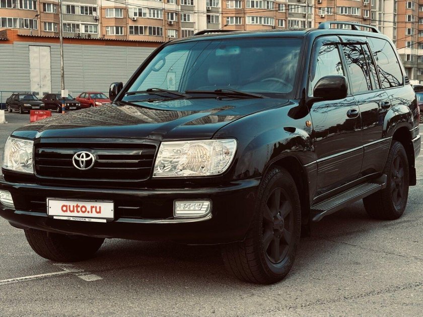 Toyota Land Cruiser 100 2005
