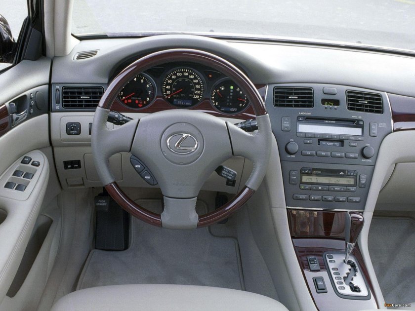 Lexus es330 2004