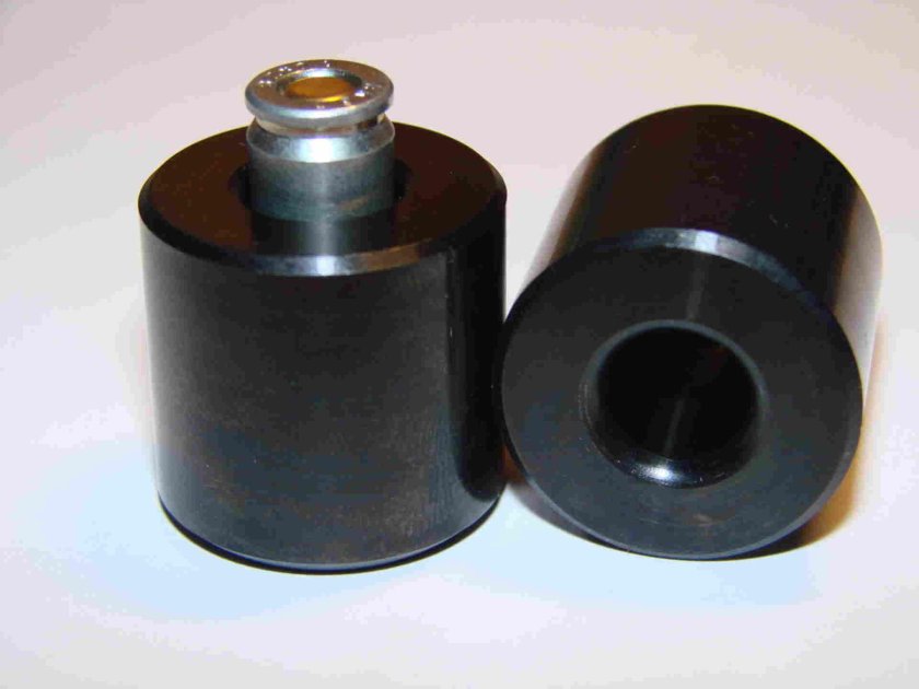 Матрица для довальцовки патронов 10х28