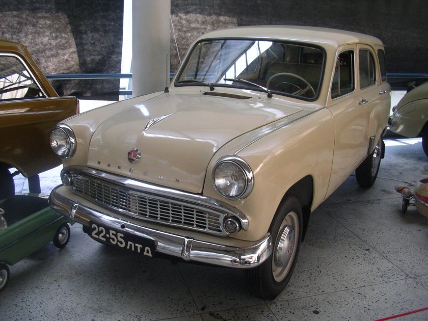 Москвич 423 универсал