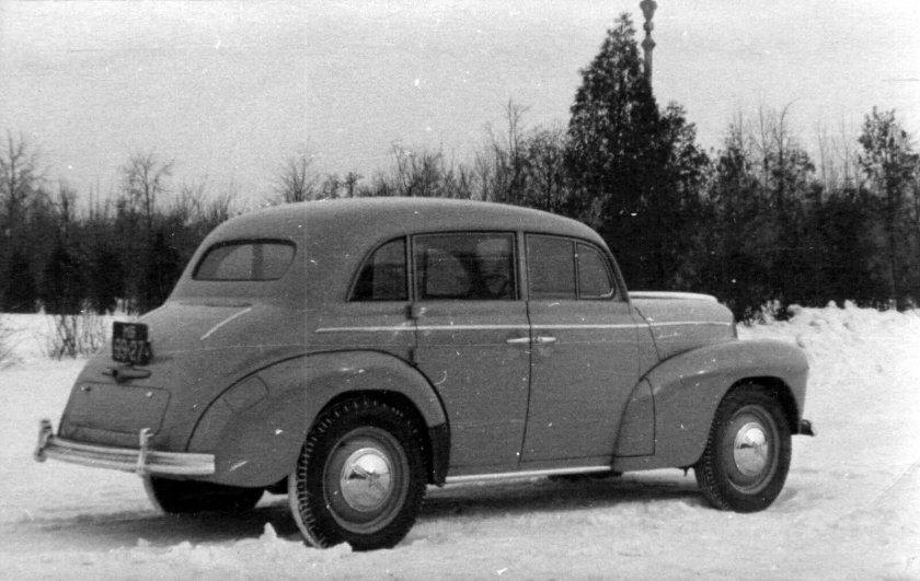 Москвич 400-404