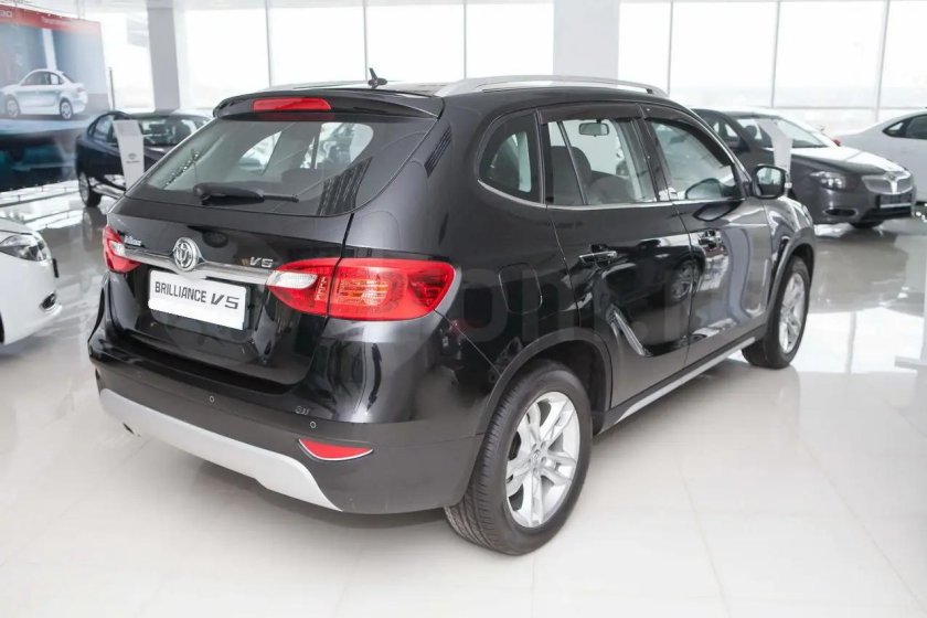 Brilliance v5 2014 отзывы владельцев