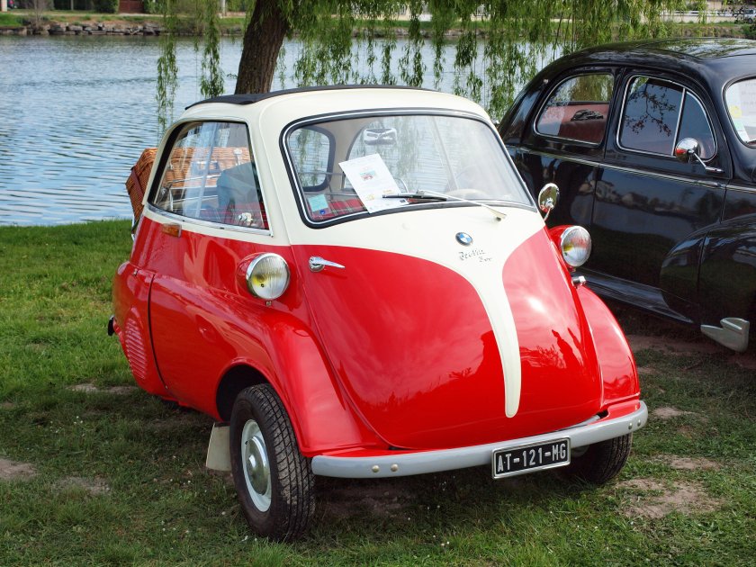 БМВ Изетта 600