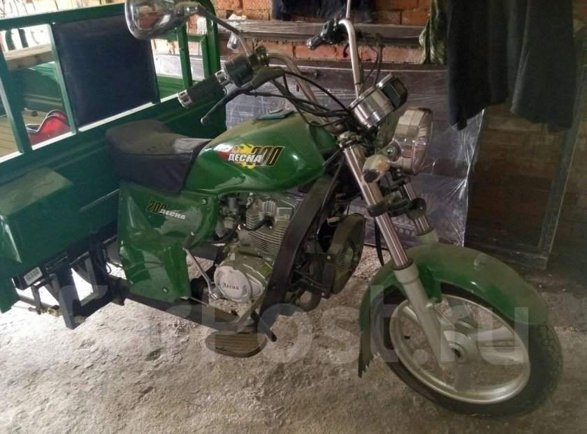 Трицикл стелс Десна 200