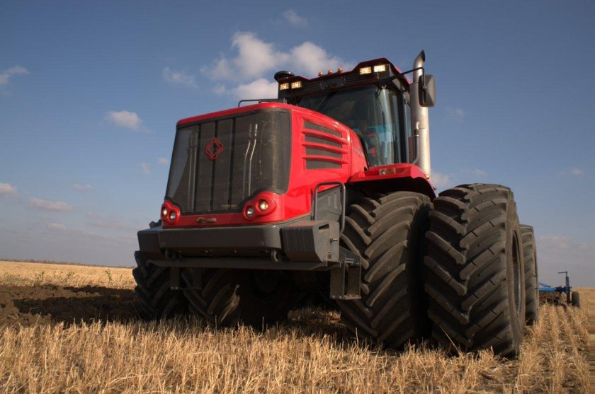 Трактор Кировец к-744р2