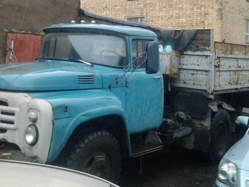 ЗИЛ 441510 тягач