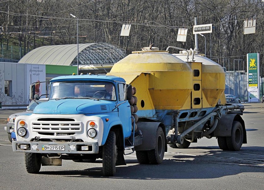 ЗИЛ 130 Муковоз
