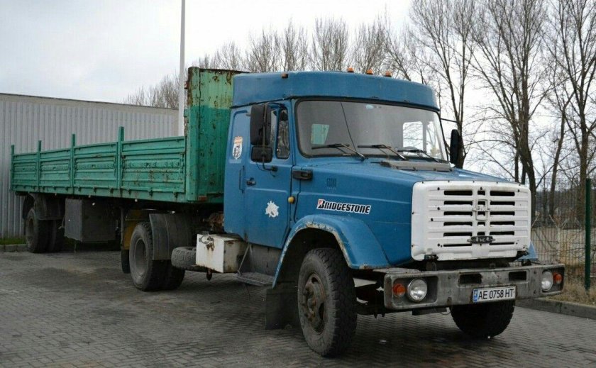ЗИЛ тягач 4423