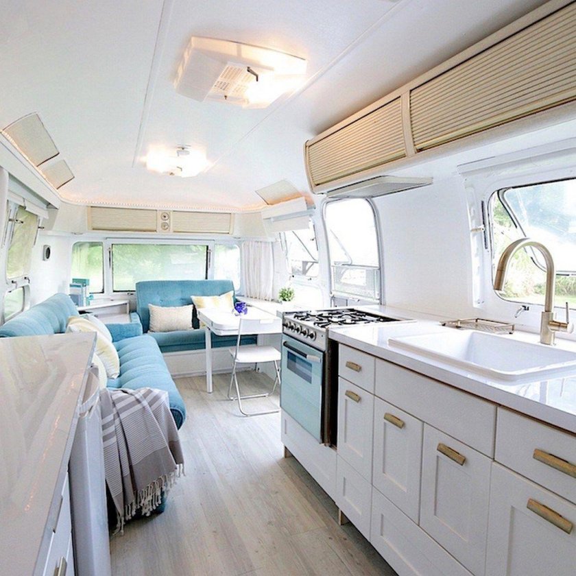 Автодом Airstream планировка