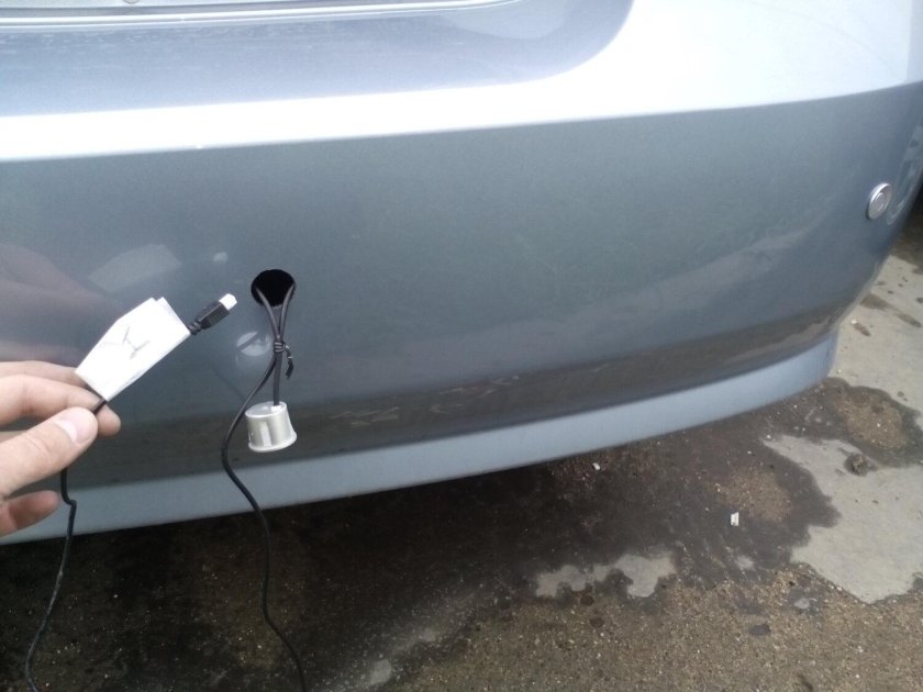 Датчик парктроника заднего бампера Лада Веста