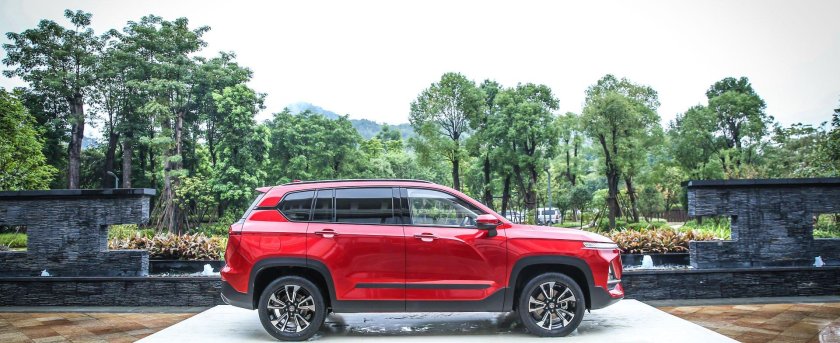 Кроссовер Baojun RS-5