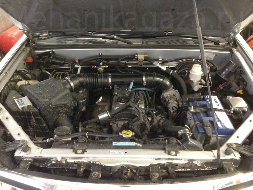 Подкапотка Hover h3