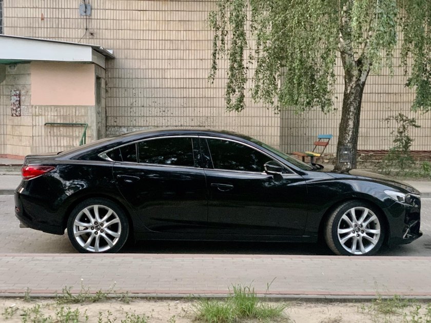 Mazda 6 тонированная