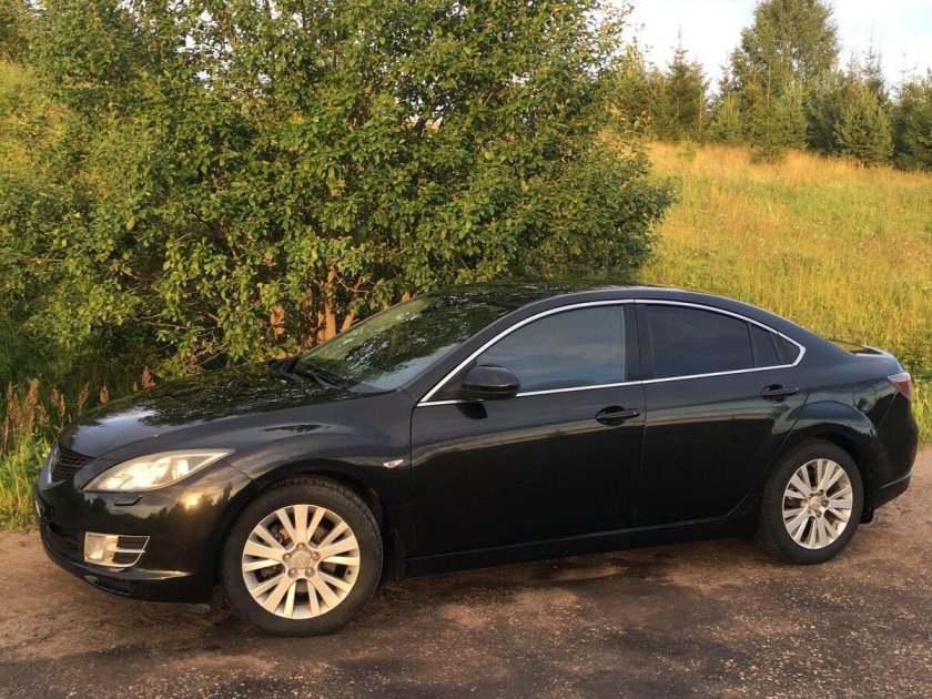 Мазда 6 GH темно вишневый