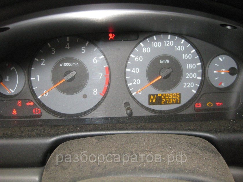 Nissan Almera Classic панель приборов