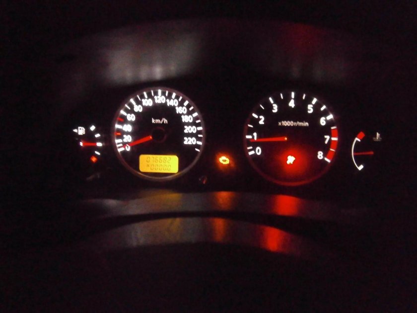 Лампочки в панели приборов Ниссан Альмера н16