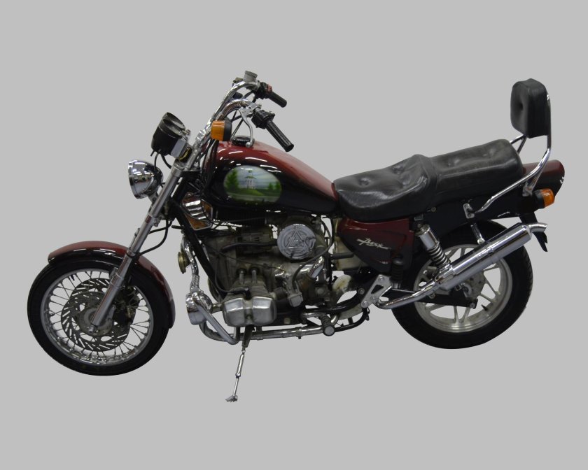 Дуги Урал Вояж