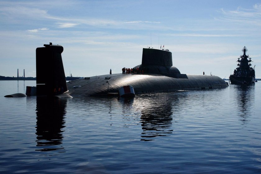 Подводная лодка акула