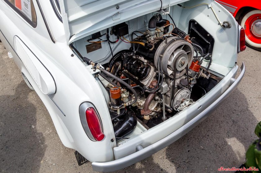 ЗАЗ 965 горбатый двигатель