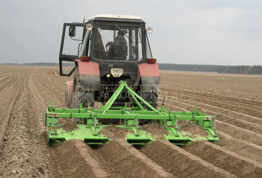 Культиватор-гребнеобразователь КОЛНАГ КГП-4