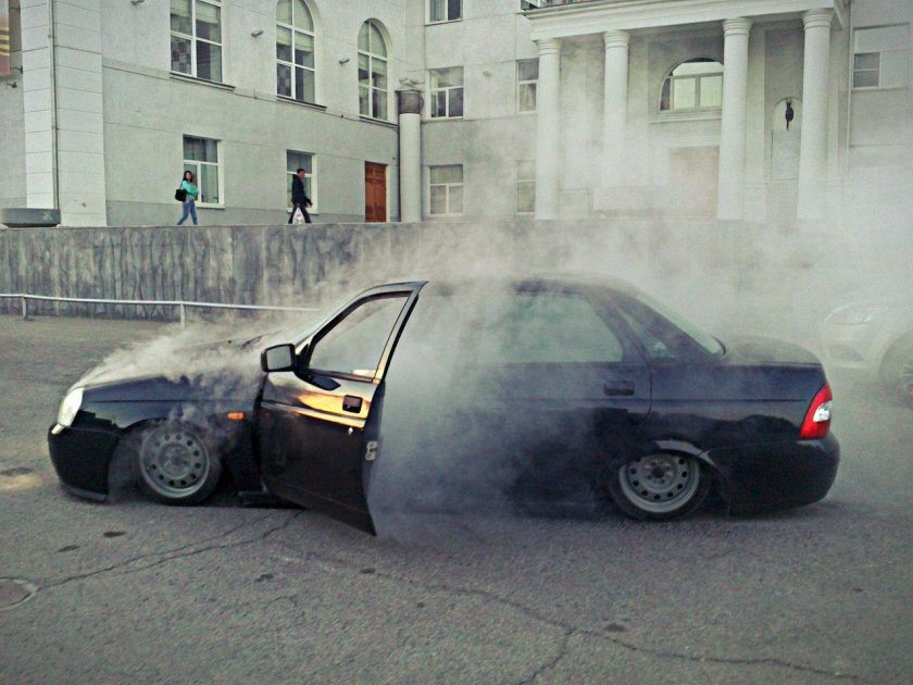 Приора седан дрифт