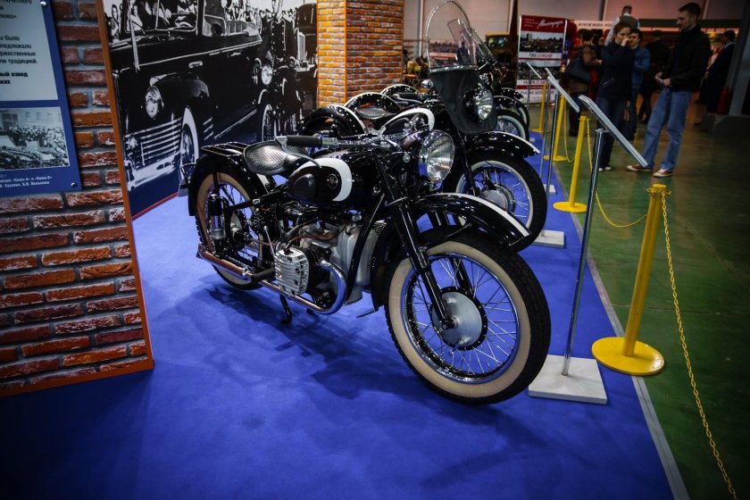 Мотоцикл Ирбит 1956