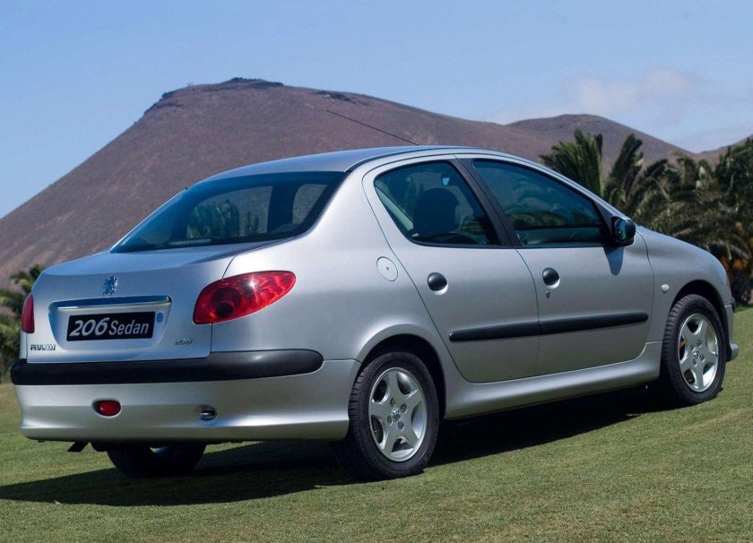 Пежо 206 седан