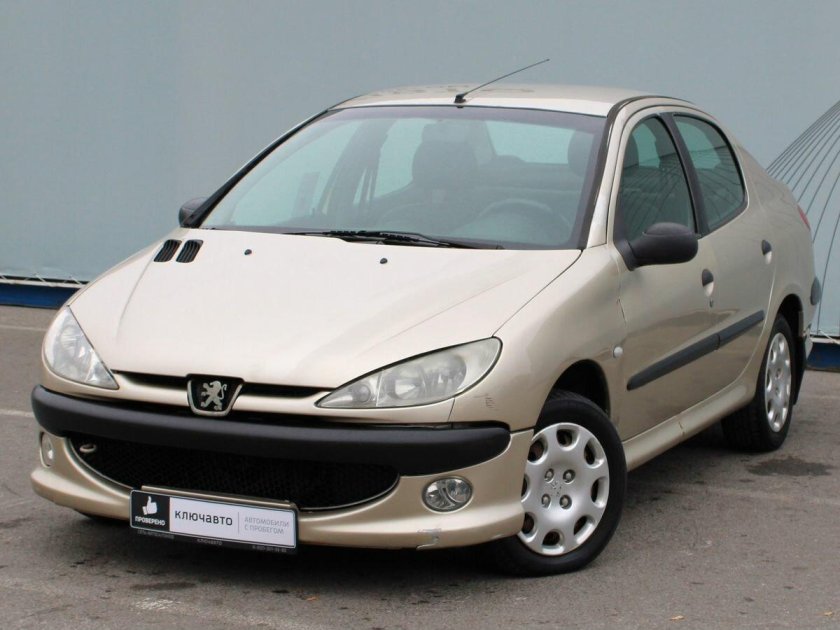 Пежо 206 серебристый