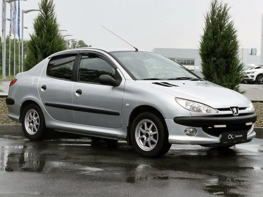 Peugeot 206 седан