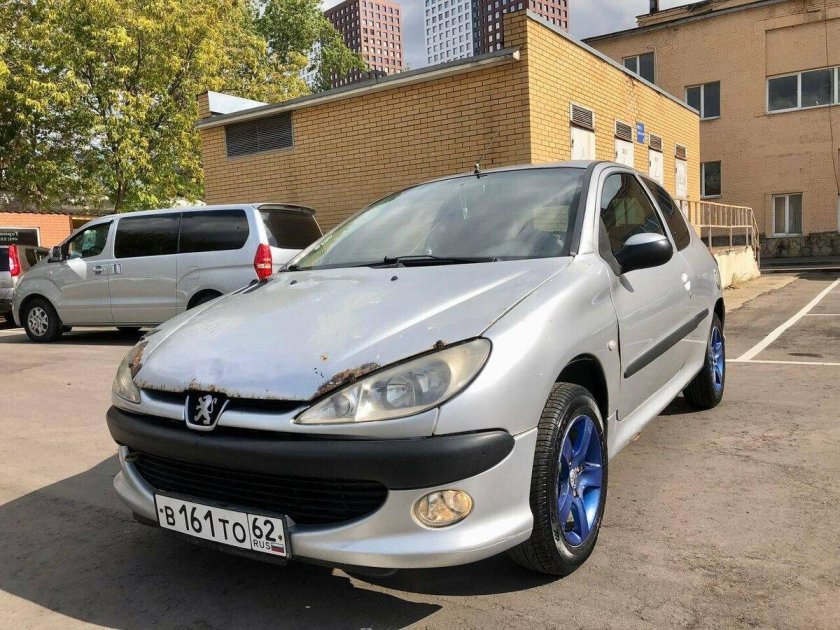 Пежо 206 2004