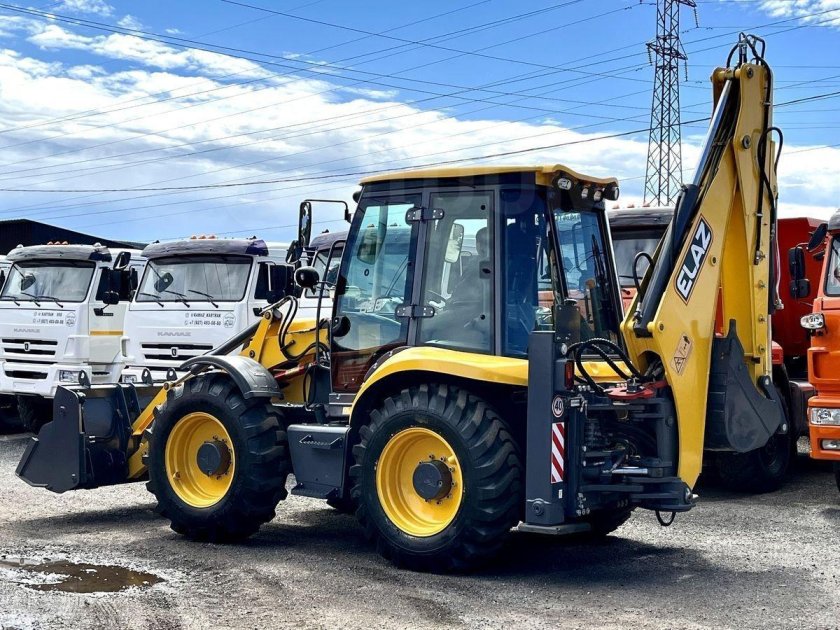 Трактор ЕЛАЗ 888