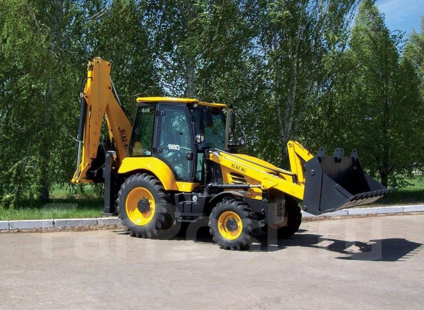 Погрузчик ЕЛАЗ 880